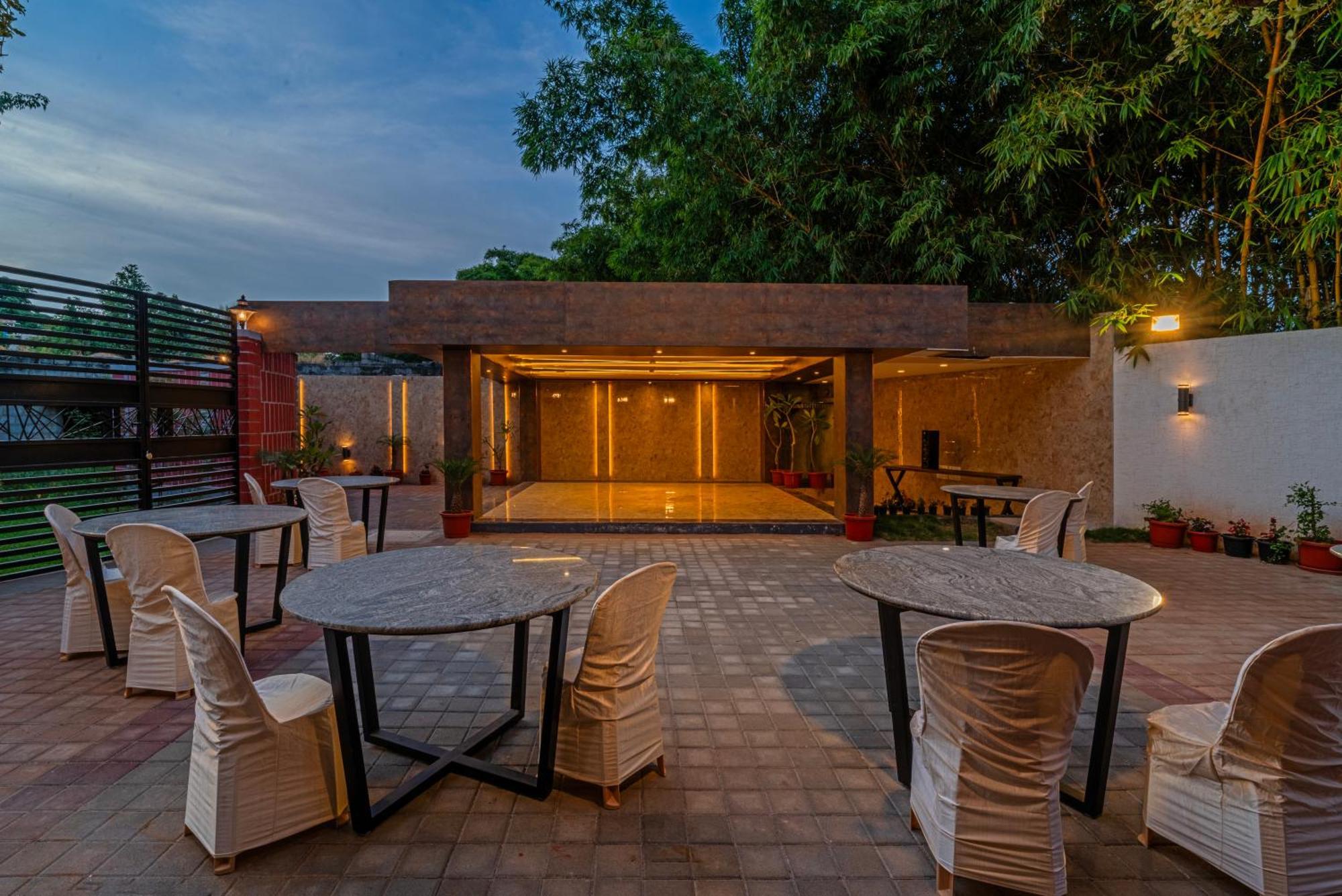 The Venue By Seasons Suites- Dod Ballāpur Exteriér fotografie